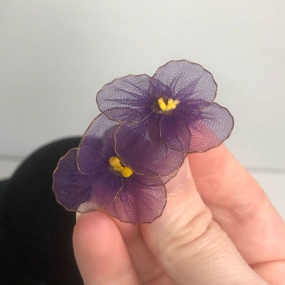 vintage violet fabric screw on earrings mesh tool purple spring summer statement - Picture 4 of 4